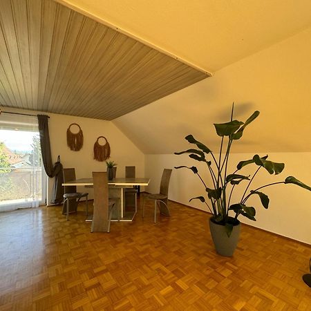 Fewo Boho 110 Qm Mit Bergblick 3 Min Bahnhof Lägenhet Laufen Exteriör bild