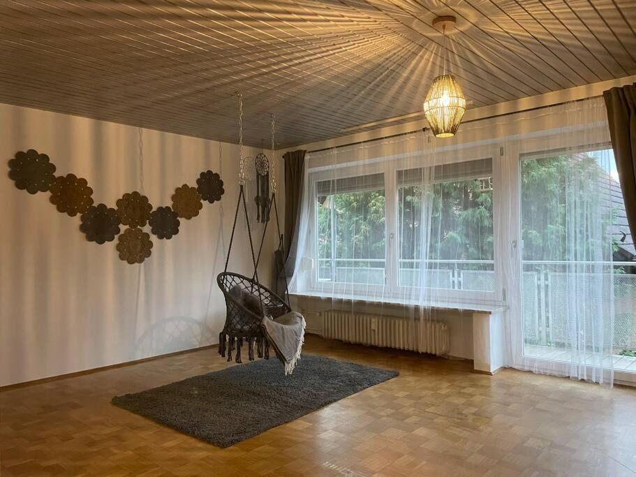 Fewo Boho 110 Qm Mit Bergblick 3 Min Bahnhof Lägenhet Laufen Exteriör bild